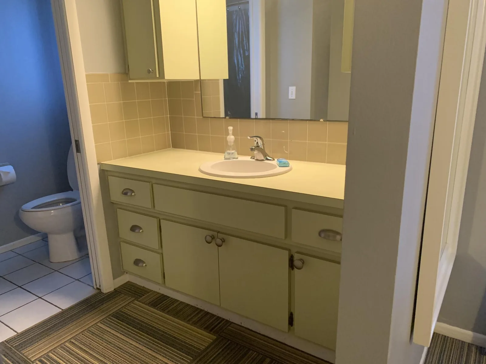 Charming 2BR Pool Home Near Manasota Key