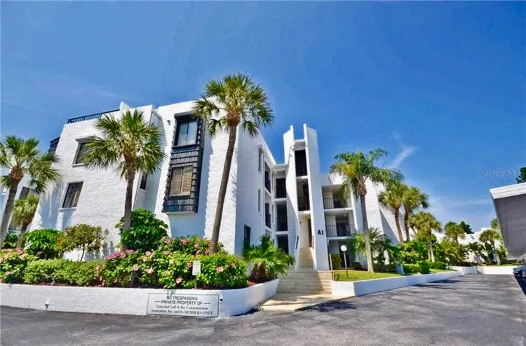 Coastal Comfort at Tamarind - Manasota Key
