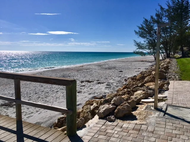 Coastal Comfort at Tamarind - Manasota Key