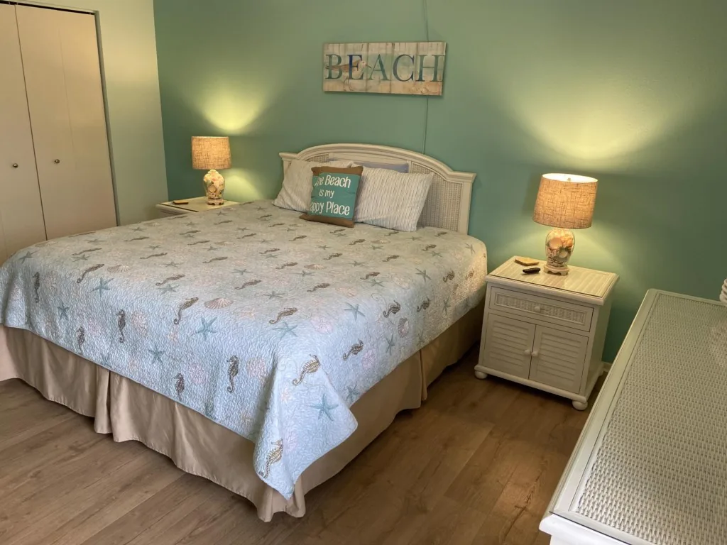 Coastal Comfort at Tamarind - Manasota Key