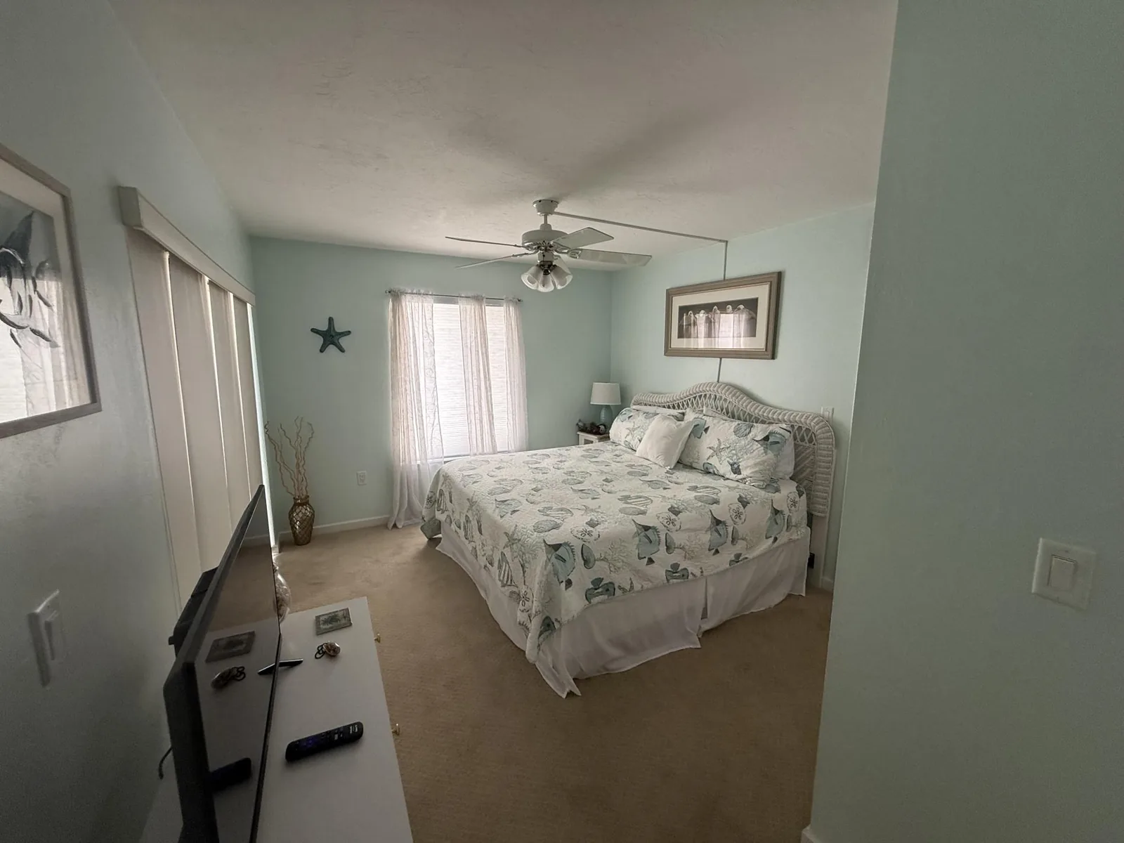 Relax at Tamarind – 2BR End Unit by Beach & Bay