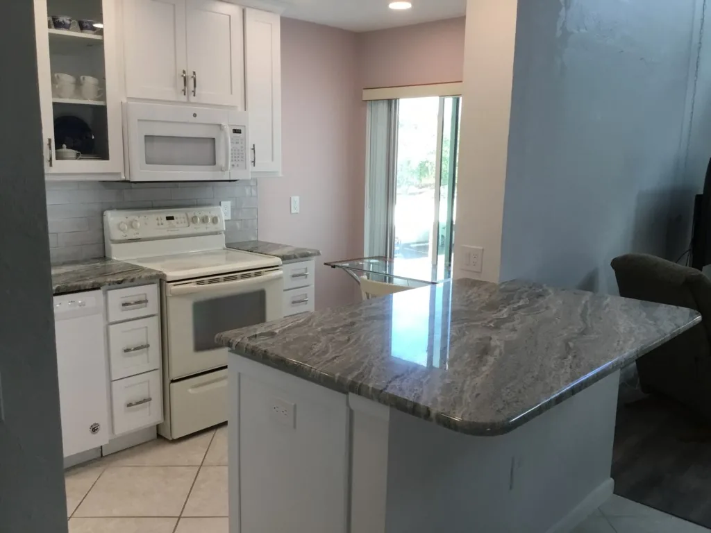 2BR Tamarind Condo – Steps to Pool & Gulf
