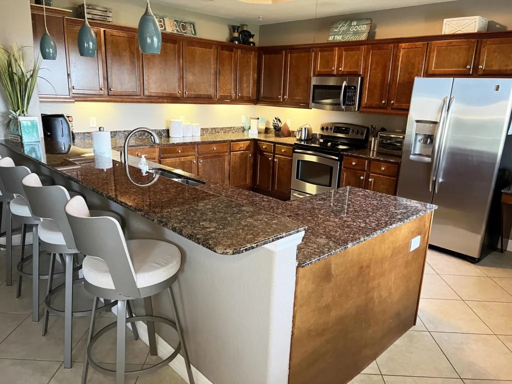 Manasota Key Gem - Pool and Hot Tub - Beach Views