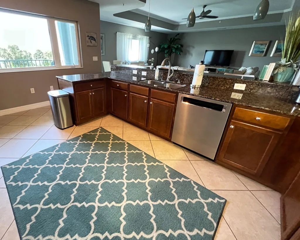 Manasota Key Gem - Pool and Hot Tub - Beach Views