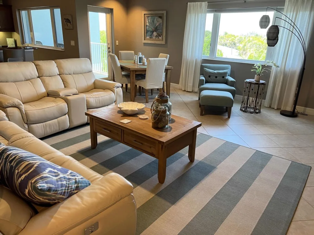 Manasota Key Gem - Pool and Hot Tub - Beach Views