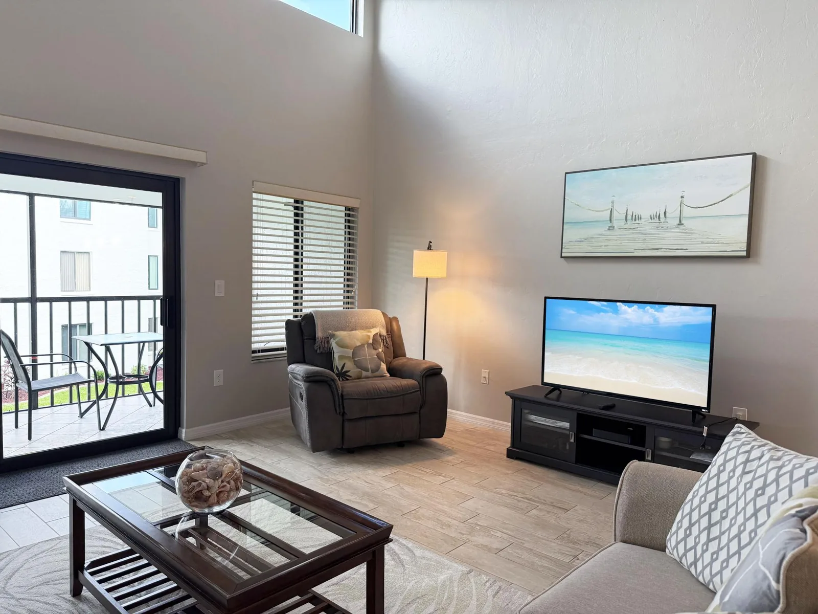 Modern Comfort – 2BR Bayside Condo at Tamarind