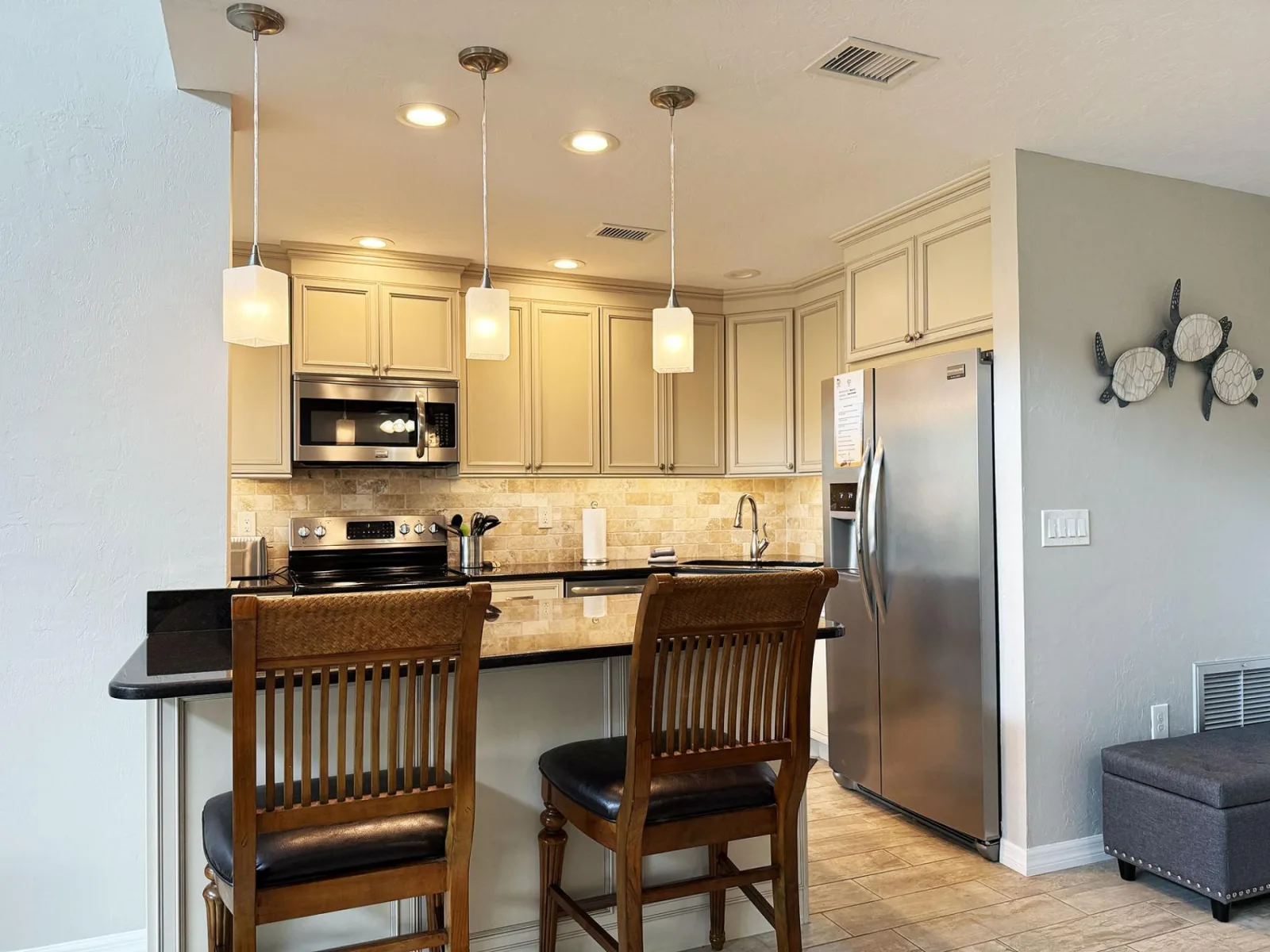 Modern Comfort – 2BR Bayside Condo at Tamarind