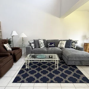 Rooftop Vibes – 2BR Loft in Tamarind on Manasota