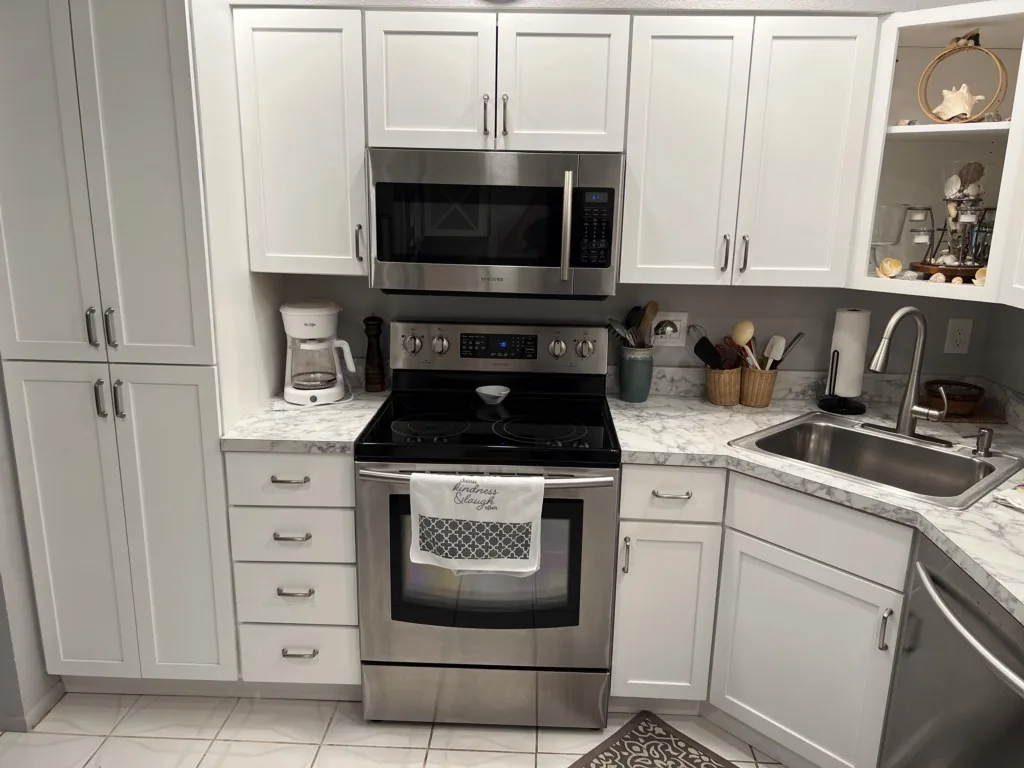 Tamarind Gulf & Bay 1BR w/ Pool & Beach Access