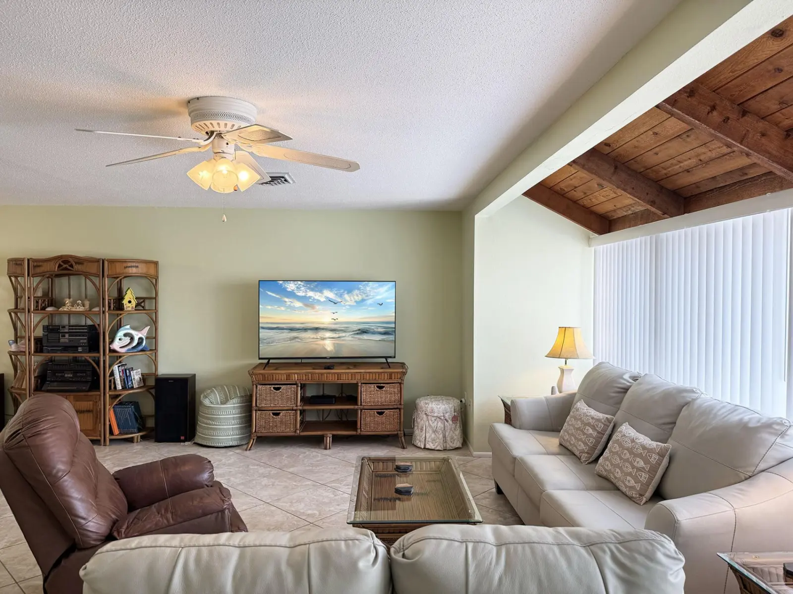 Bayside 2BR Condo at Tamarind - Private Sun Deck
