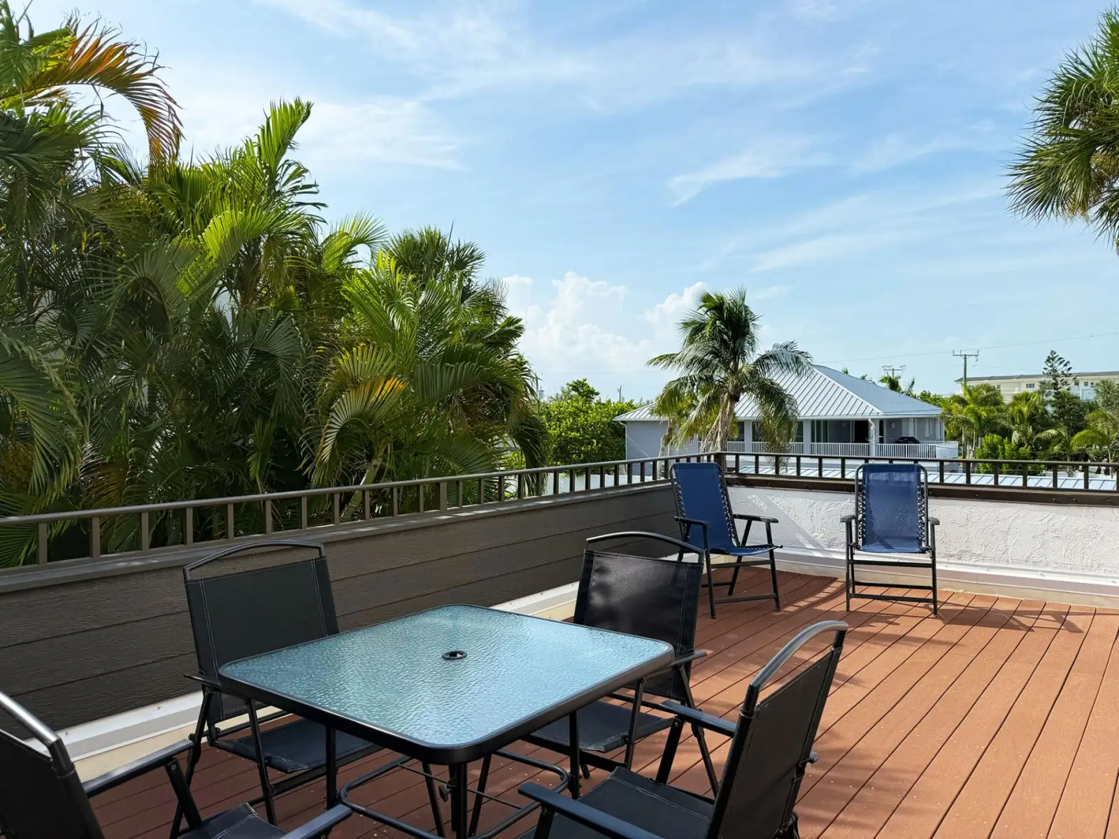 Bayside 2BR Condo at Tamarind - Private Sun Deck