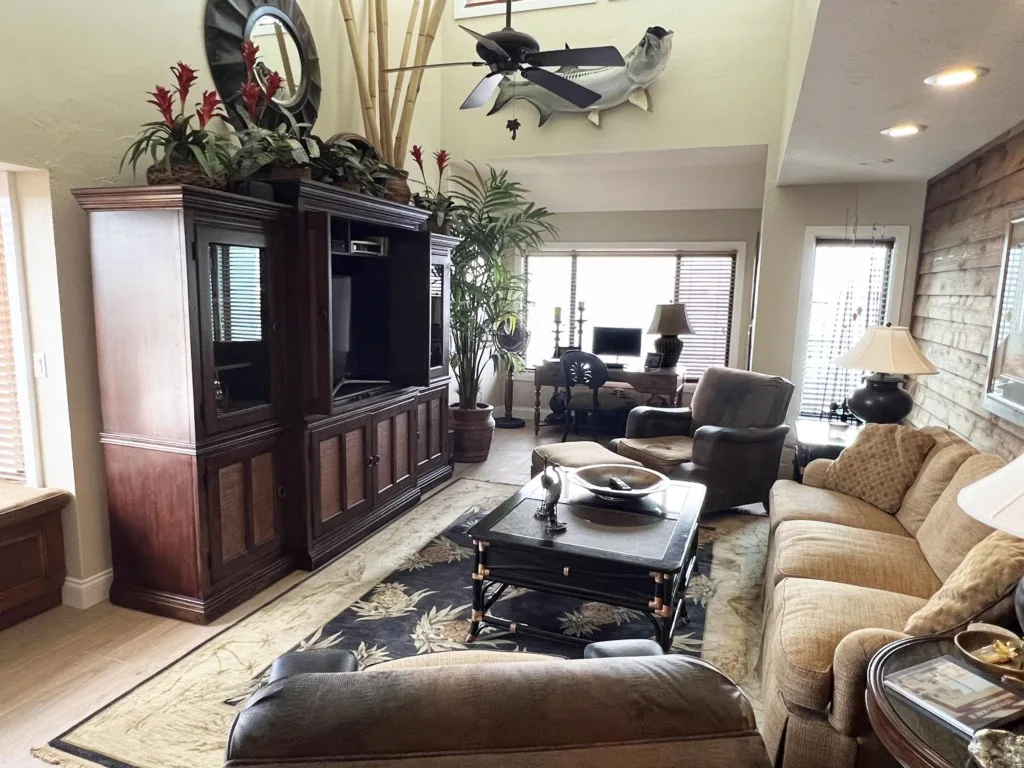 Waterfront Luxury - Bay Breezes & Loft Lounge