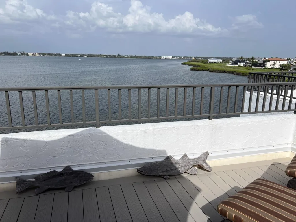 Waterfront Luxury - Bay Breezes & Loft Lounge