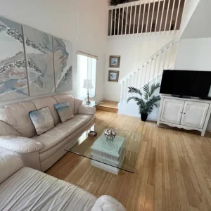 Open Deck – 2BR Loft Condo with Bay Views
