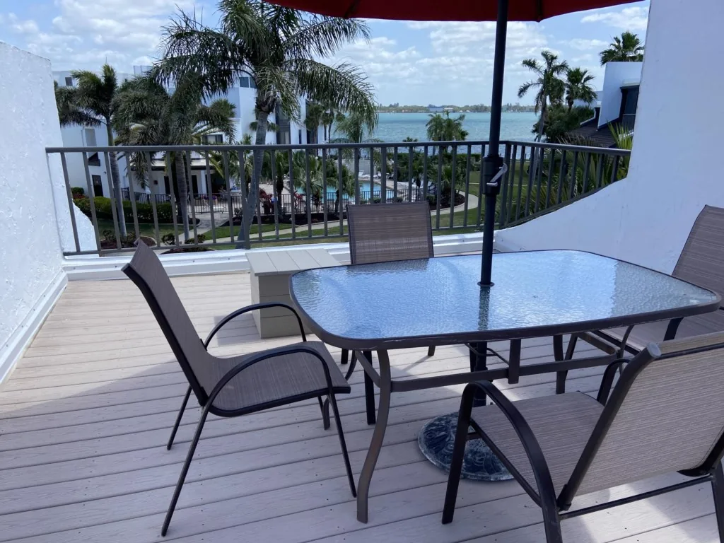 Tamarind 2BR+Loft - Bay Views & Sun Deck