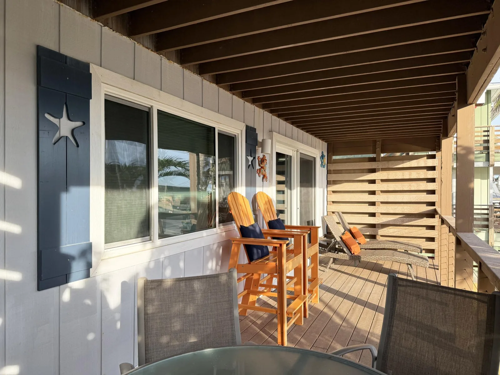 Suite #6 - The Highview