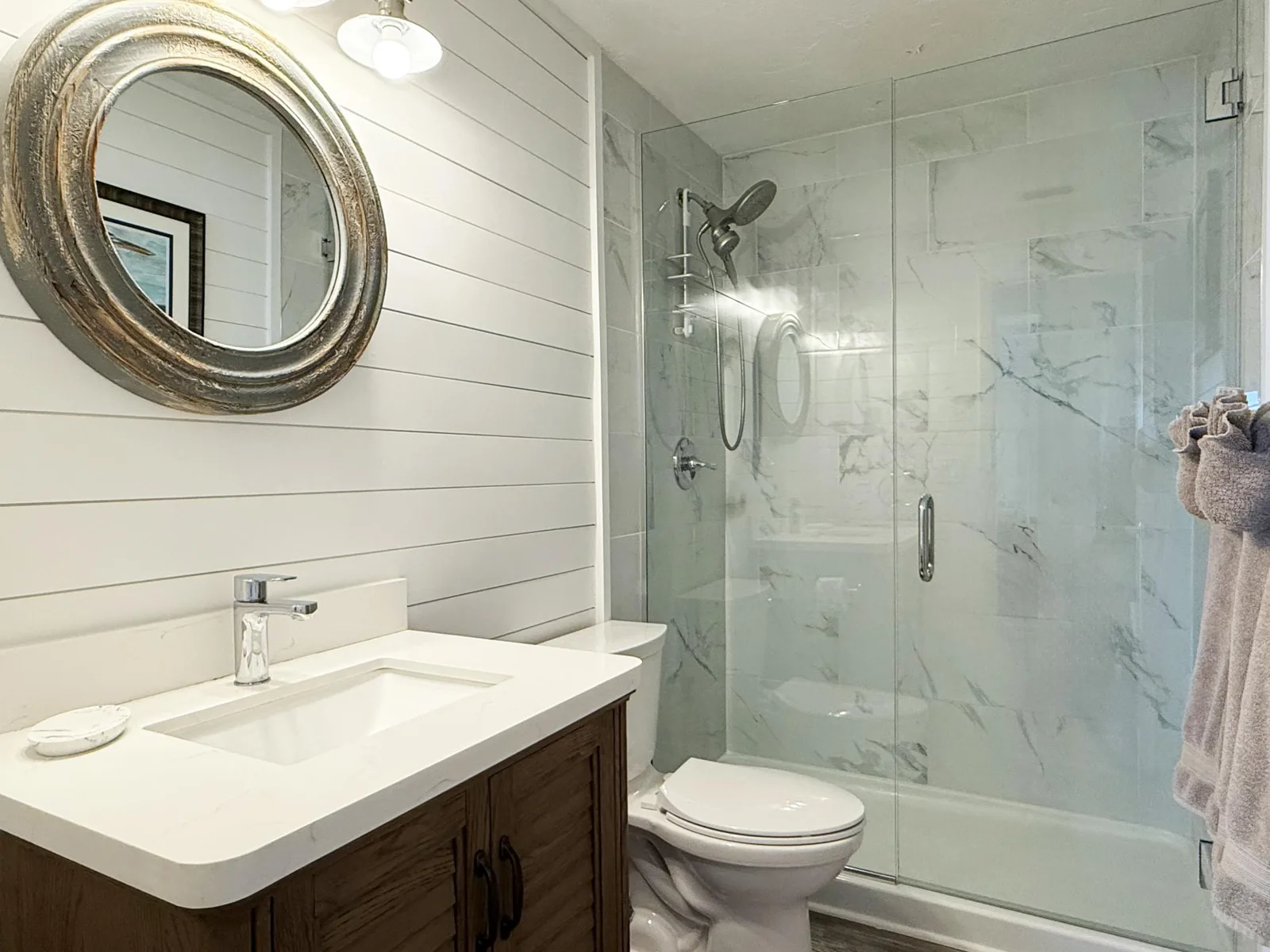 Suite #7 - Highview