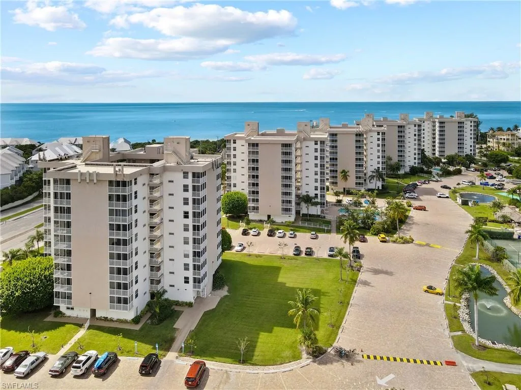 9th-Floor Beach Condo Gulf Views & Heated Pools