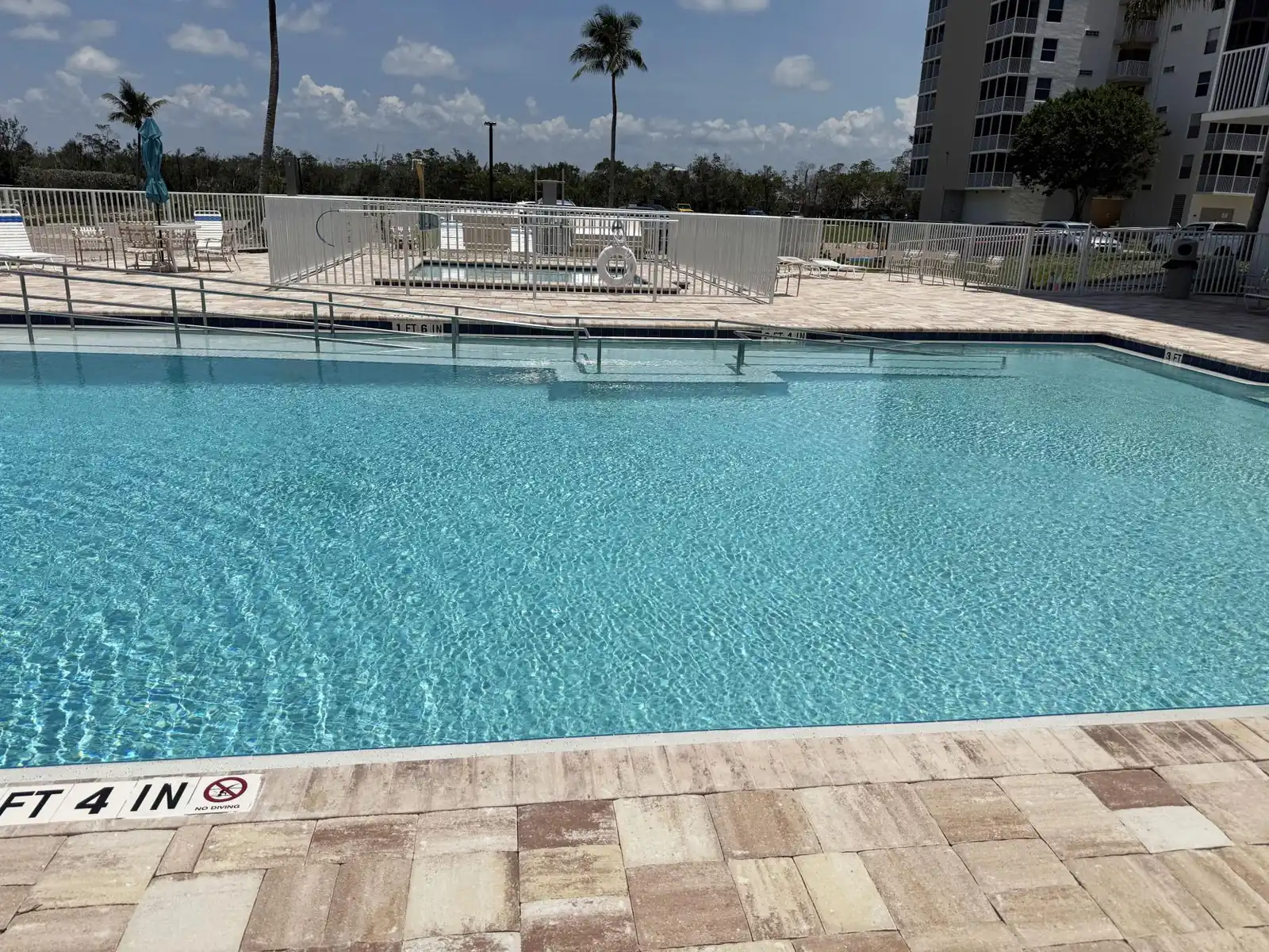 9th-Floor Beach Condo Gulf Views & Heated Pools