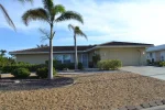 Pool Home Near Manasota Key - Shark Tooth Hunting