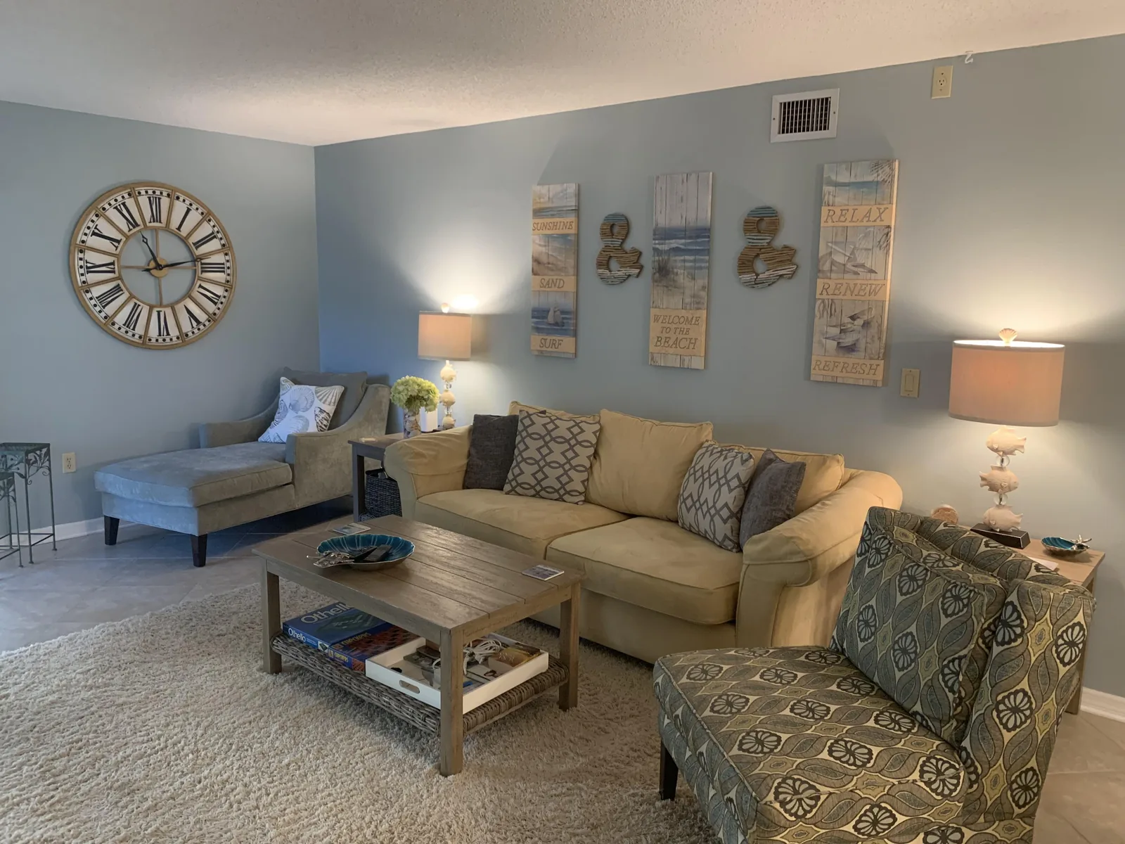 Gulf-Side Retreat – 2BR Ground-Floor Condo