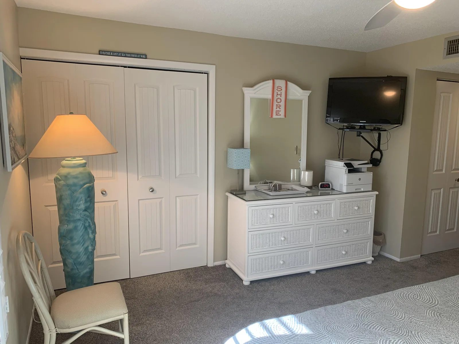 Gulf-Side Retreat – 2BR Ground-Floor Condo