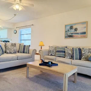 Coastal Comfort – 2BR Condo in Fiddlers Green