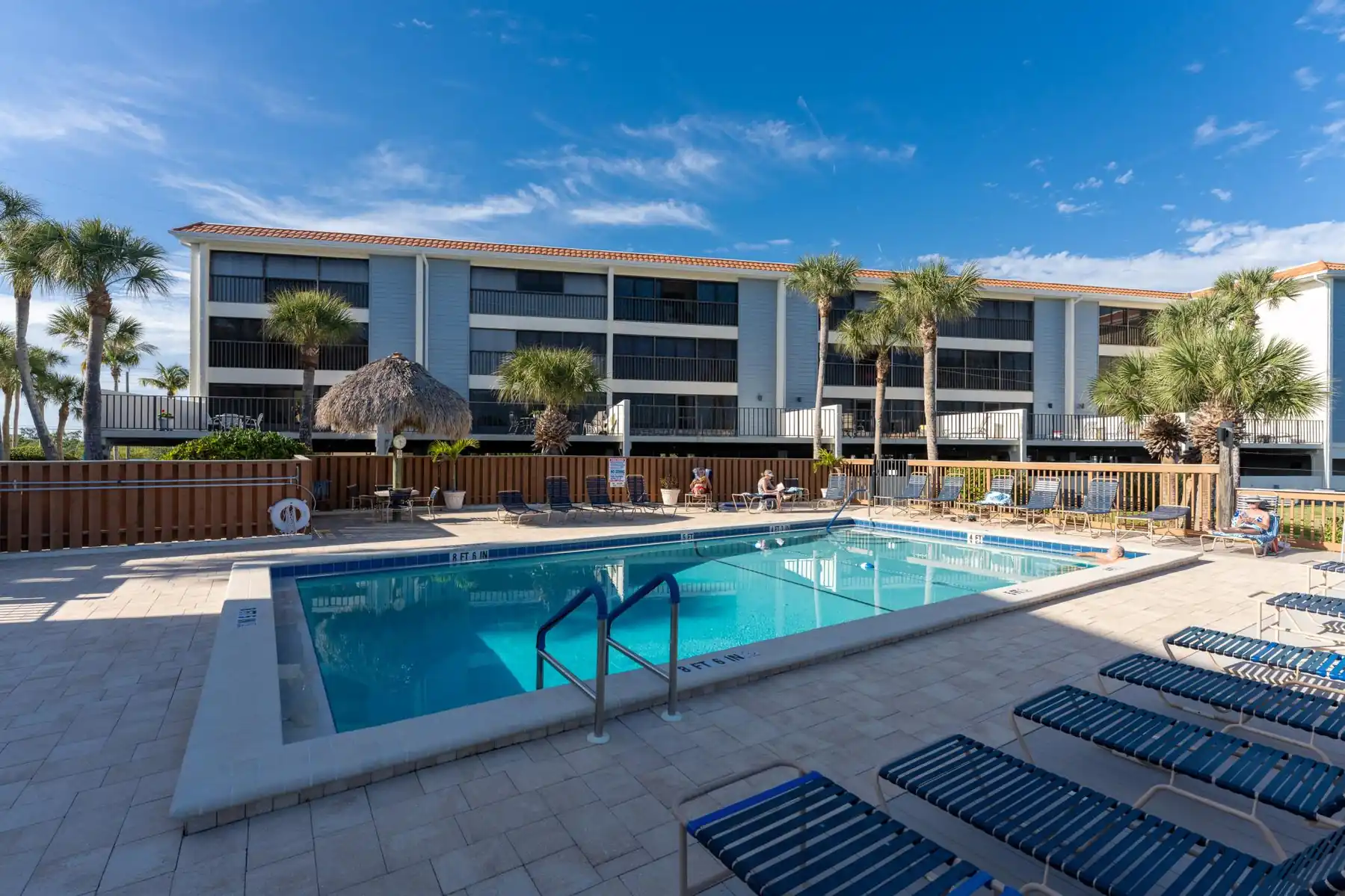 2BR Sandpiper Key – Bright, Stylish & Coastal