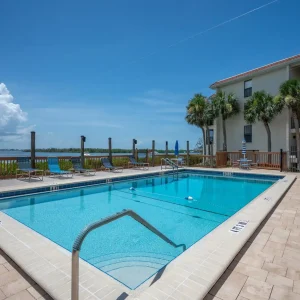2BR Sandpiper Key – Bright, Stylish & Coastal