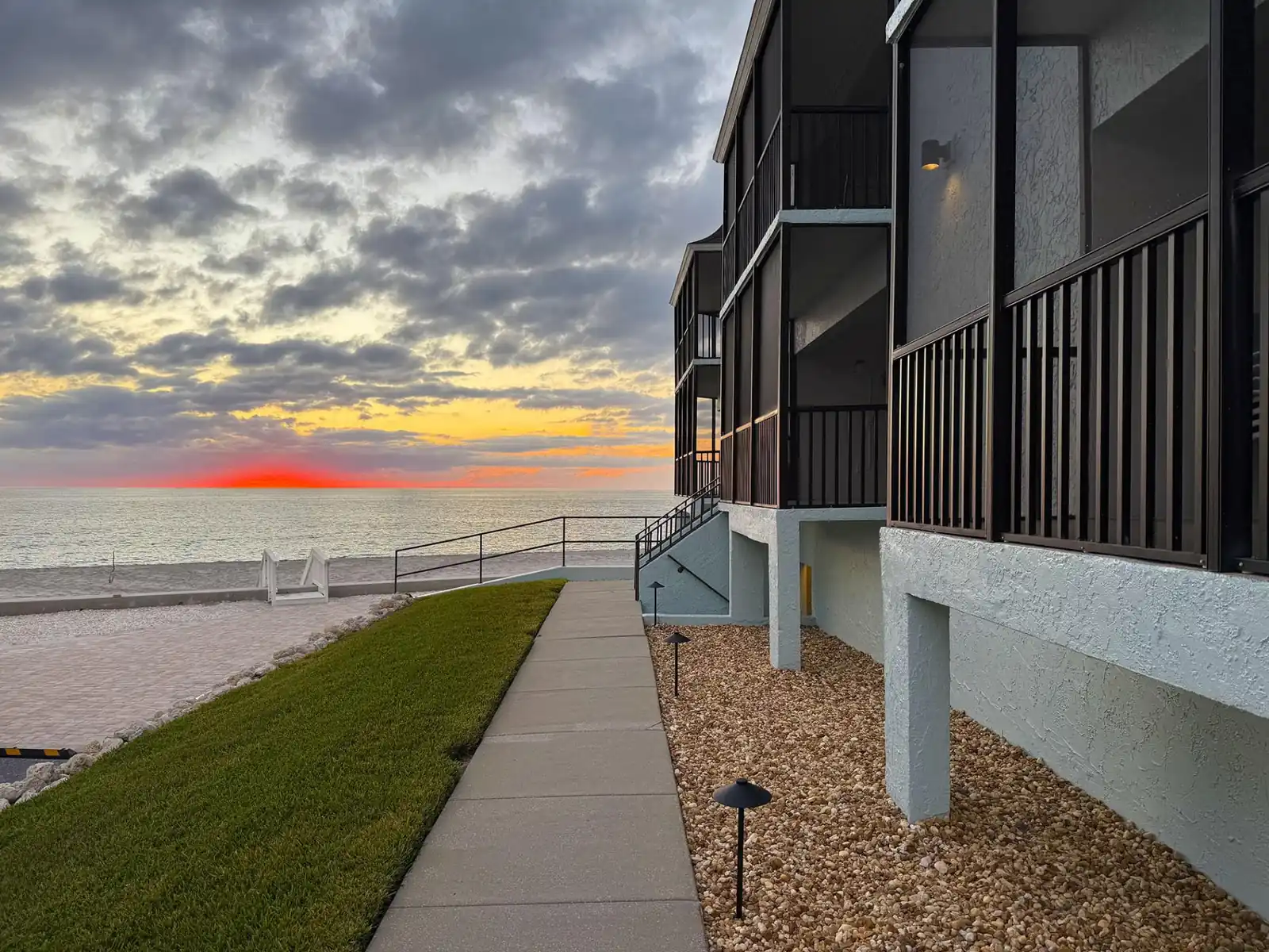 La Coquina Gulf-Front – Beach, Pool & Sunset Views