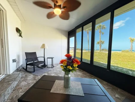 Venice Villas Luxury Beachfront – Steps to Sand