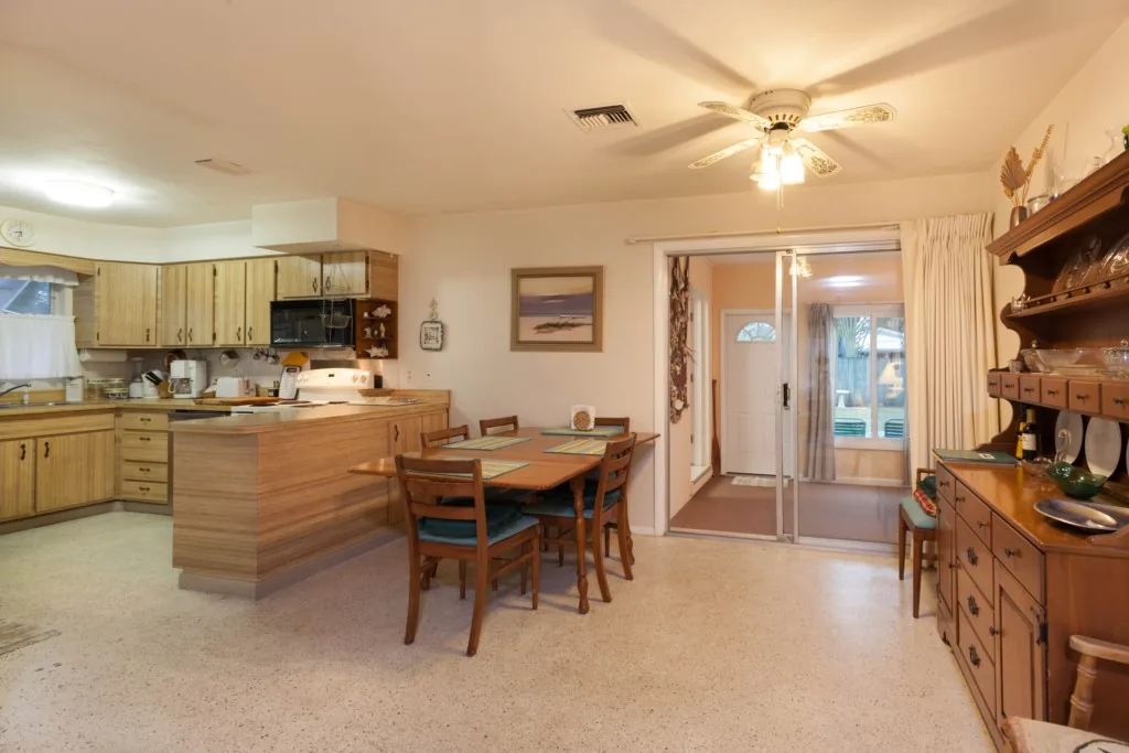 Sun, Sand & Savings - Bonita Cozy Cottage Escape
