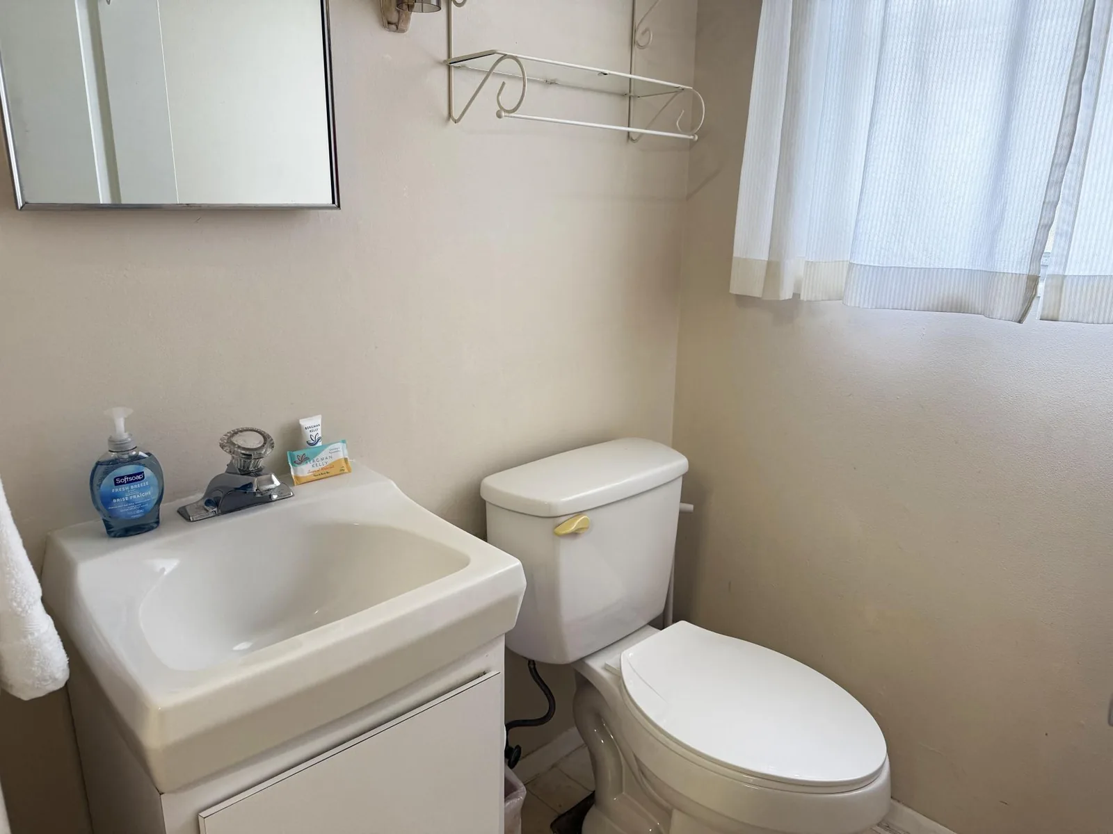 Sun, Sand & Savings - Bonita Cozy Cottage Escape