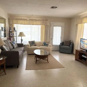 Sun, Sand & Savings - Bonita Cozy Cottage Escape