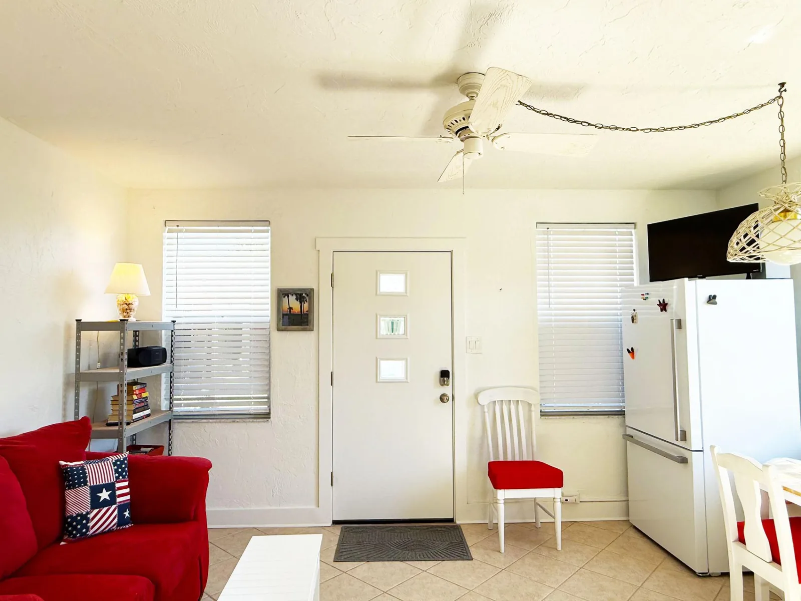 Venice Villas 1BR – Pool + Private Beach Access