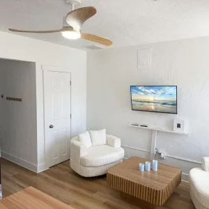 Venice Villas 1BR – King & Bunks Sleeps 4