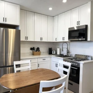 Venice Villas 1BR – Beach & Pool Sleeps 4