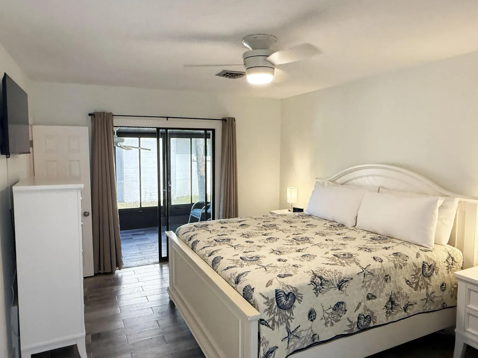 Venice Villas 1BR – King & Lanai Sleeps 4