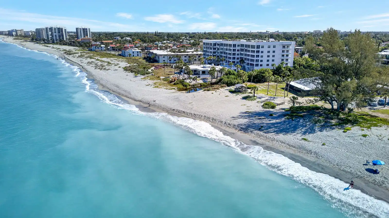 Venice Villas Studio – Beach Side Ground Level
